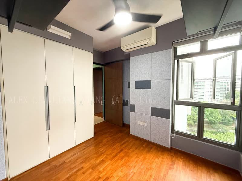 348B Yishun Avenue 11, S$ 768,000 (Negotiable), 990 sqft, HDB - 4 A