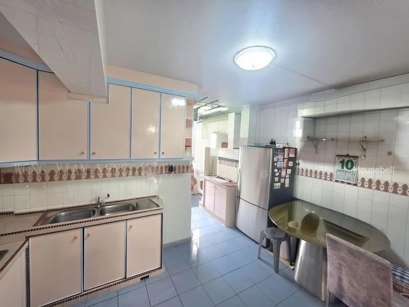 542 Hougang Avenue 8, S$ 668,888 (Negotiable), 1,173 sqft, HDB - 4 A