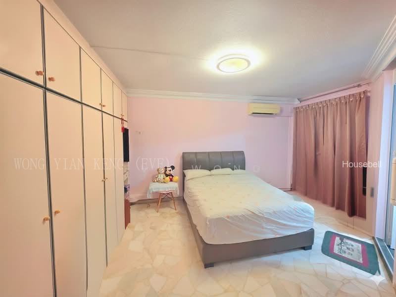 542 Hougang Avenue 8, S$ 668,888 (Negotiable), 1,173 sqft, HDB - 4 A