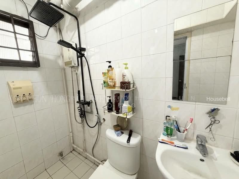 109 Rivervale Walk, S$ 660,000 (Negotiable), 1,292 sqft, HDB - 5 I