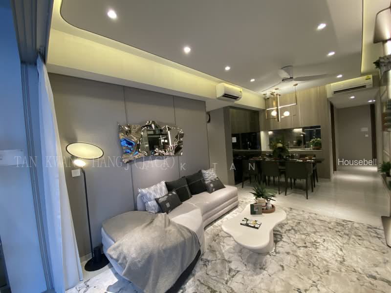 District 15 & 3 mins walk to MRT(1)