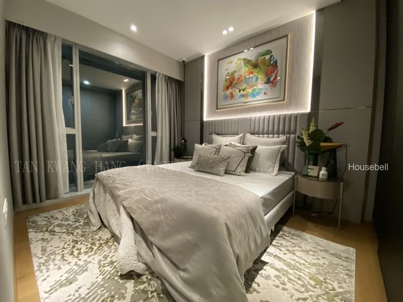 District 15 & 3 mins walk to MRT(4)