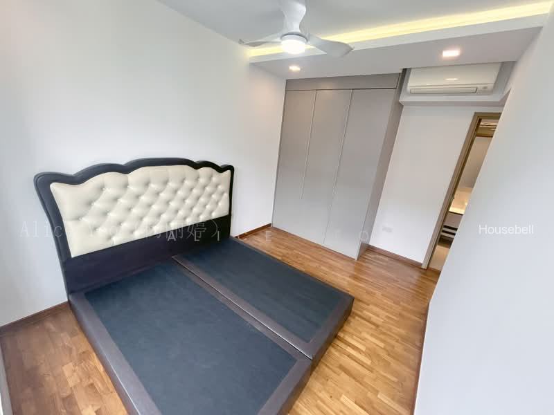 SkyPark Residences, S$ 2,500,000 (Starting From), 1,593 sqft, Condos - Executive Condominium
