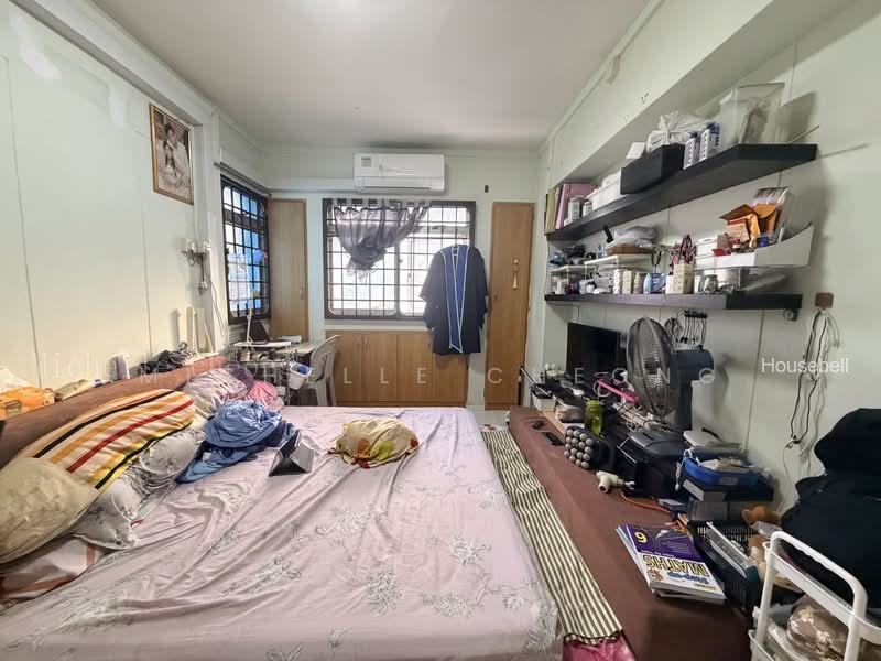 668D Jurong West Street 64(4)