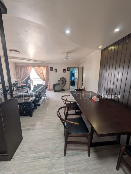 200D Sengkang East Road, S$ 720,000 (Negotiable), 1,184 sqft, HDB - 5 I