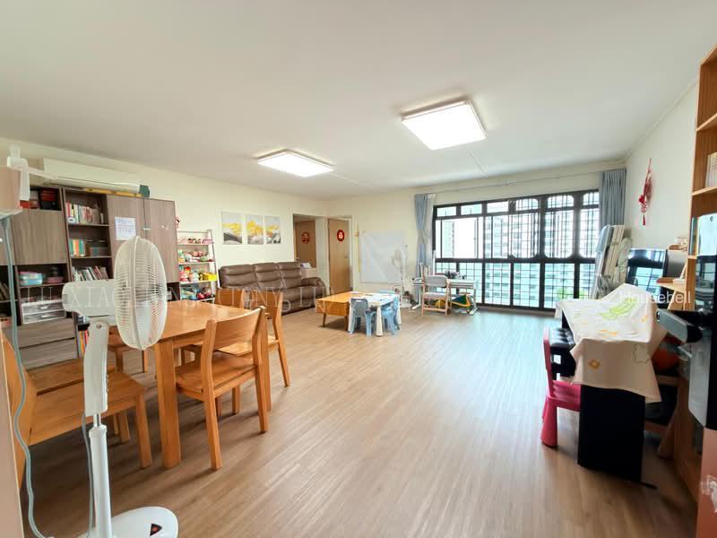 649A Jurong West Street 61(1)