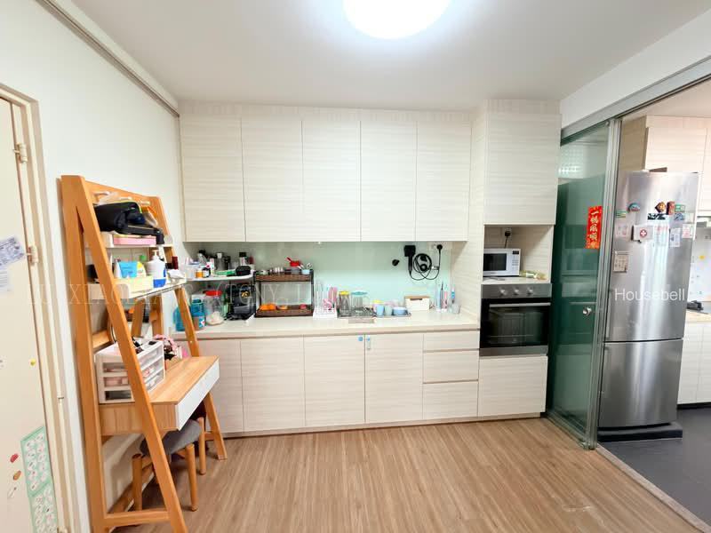 649A Jurong West Street 61(3)