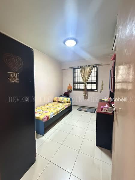 514 Woodlands Drive 14(6)