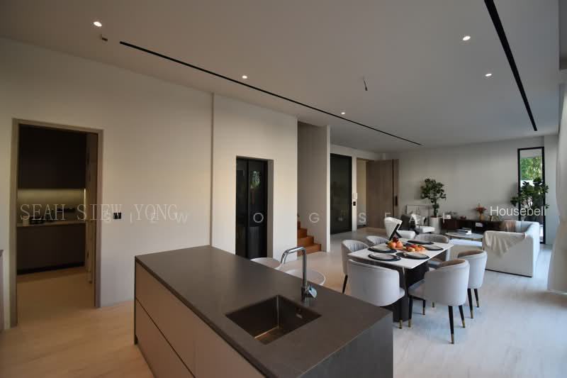 Private Oasis on Hillcrest Road(5)