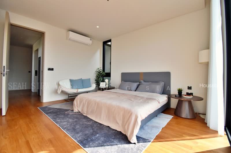 Private Oasis on Hillcrest Road, S$ 14,880,000 (可协商价格), 6,765 sqft, 有地 - Semi-Detached House