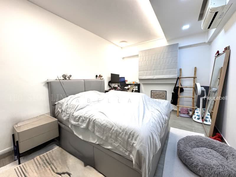 121 Paya Lebar Way, S$ 468,000 (可协商价格), 732 sqft, 组屋 - 3 NG