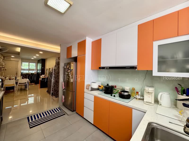121 Paya Lebar Way, S$ 468,000 (可协商价格), 732 sqft, 组屋 - 3 NG