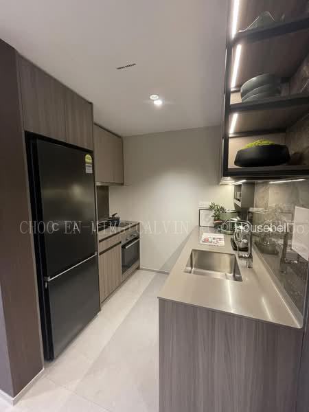 Walkable to Queenstown MRT, a short drive to Orchard(2)