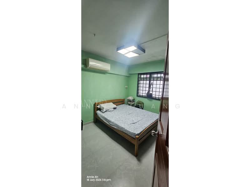 845 Woodlands Street 82(6)