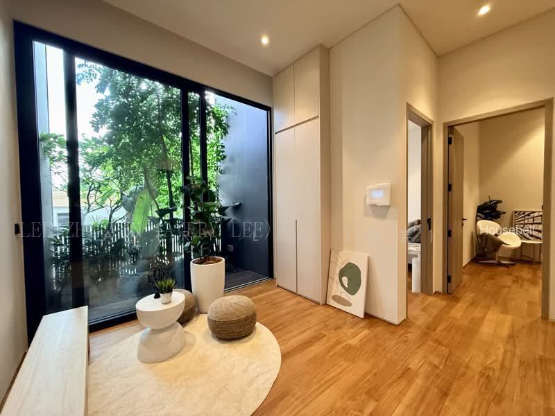 Hillcrest Road Brand New(1)