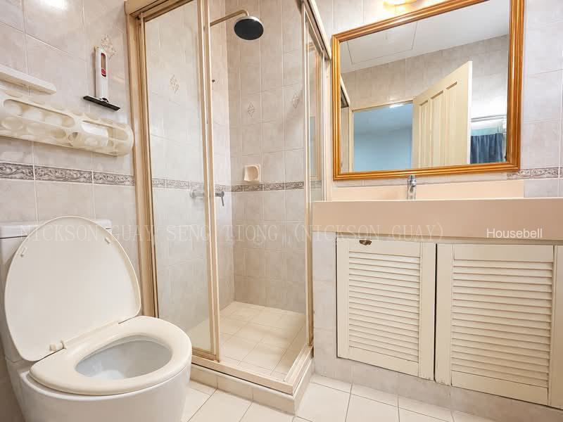 3 storey terrace house for sale @ Loyang Rise, S$ 2,500,000 (Starting From), 2,951 sqft, Landed - Terraced House