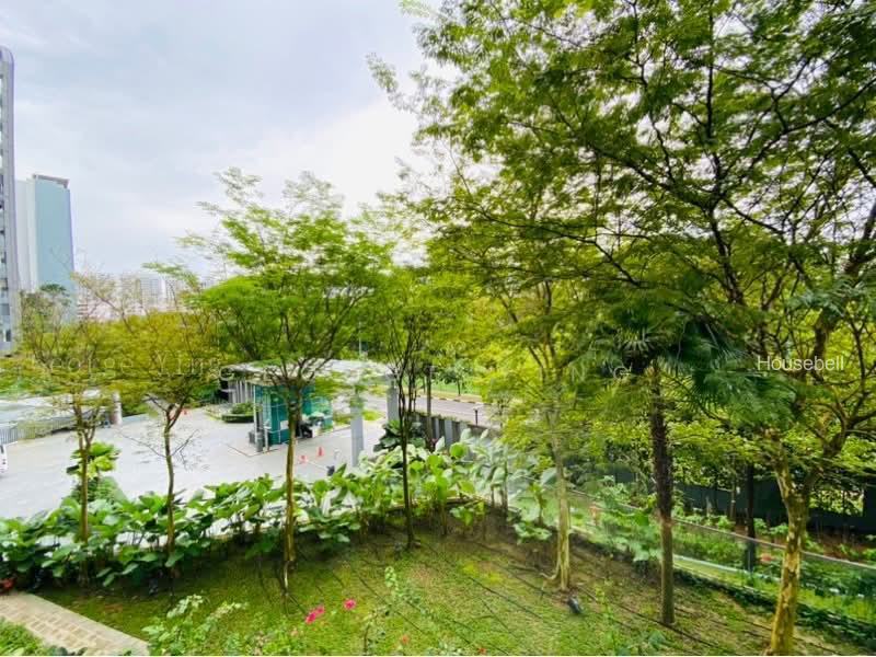 Hundred Trees(2)