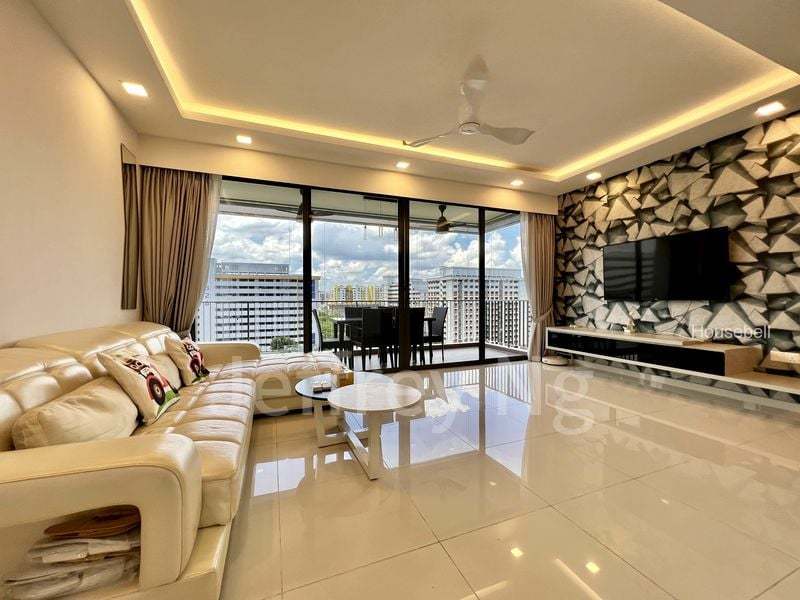 SkyPark Residences(3)