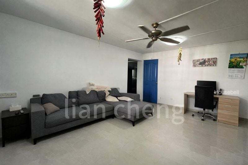 8 Marsiling Drive, S$ 420,000, 968 sqft, HDB - 4 I
