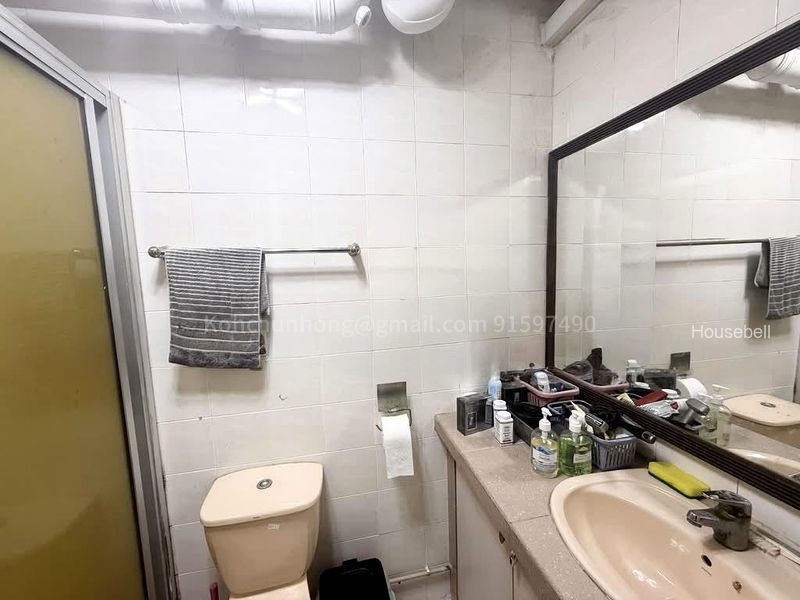 284 Toh Guan Road, S$ 819,000, 1,302 sqft, HDB - 5 I