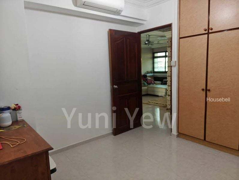 847 Jurong West Street 81, S$ 900 /mo, 130 sqft, HDB - 4 NG