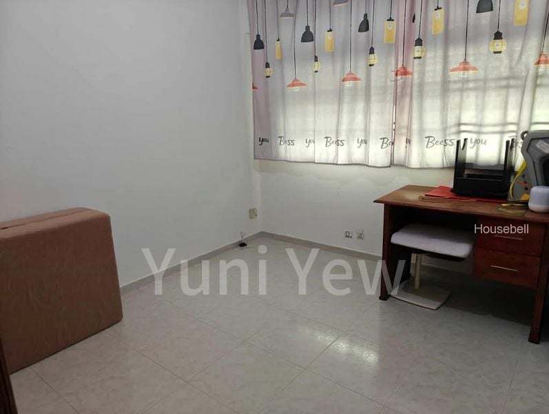 847 Jurong West Street 81, S$ 900 /mo, 130 sqft, HDB - 4 NG