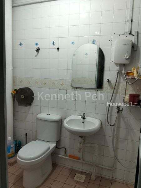 861 Woodlands Street 83(5)