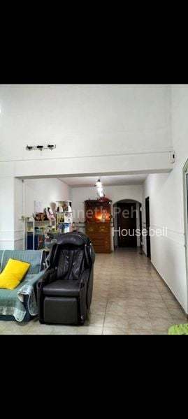 861 Woodlands Street 83(2)