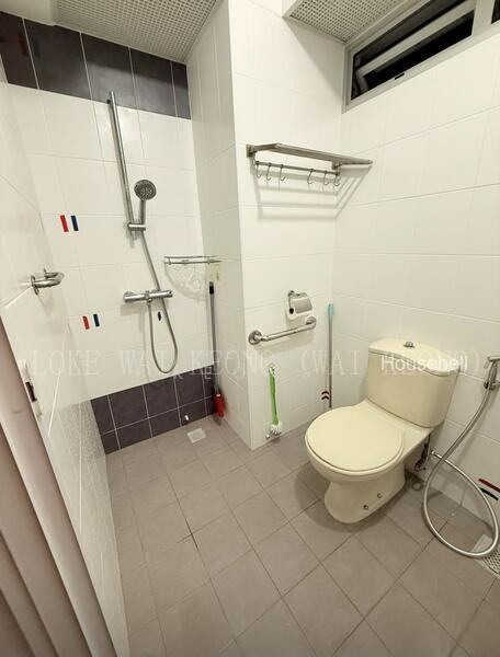 18C Holland Drive, S$ 1,200 /月, 100 sqft, 组屋 - 4 A