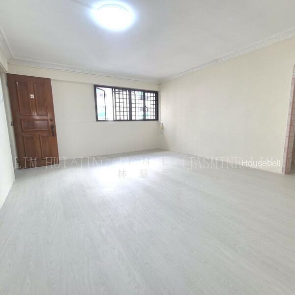 751 Yishun Street 72
