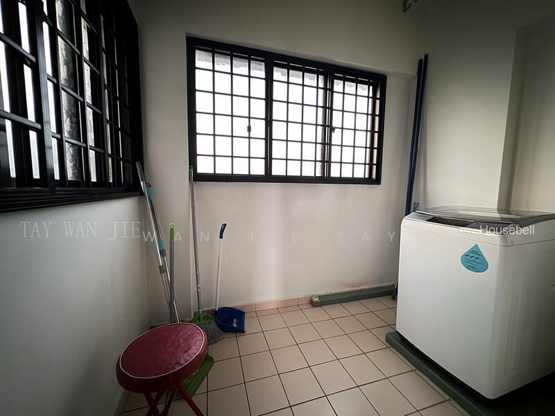 976 Hougang Street 91, S$ 3,400 (可协商价格) /月, 1,076 sqft, 组屋 - 4 A