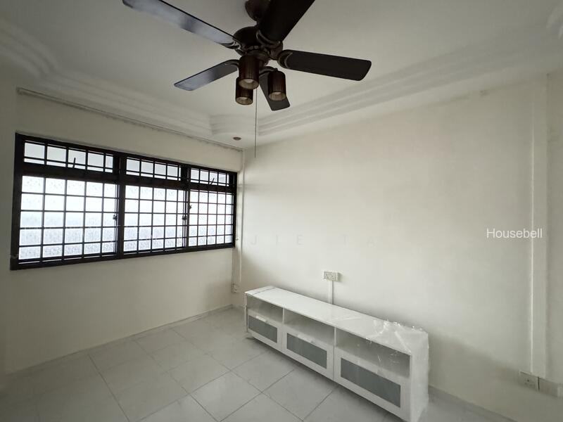 976 Hougang Street 91