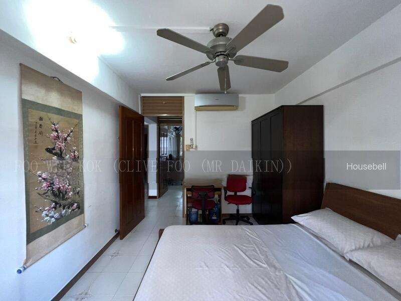 242 Bukit Batok East Avenue 5