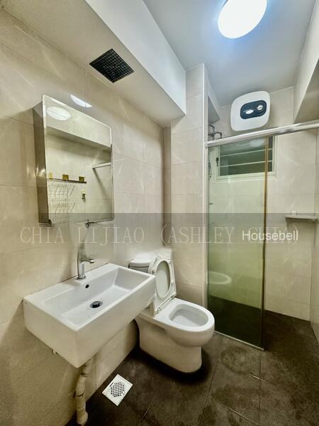 649 Punggol Central, S$ 3,000 /mo, 990 sqft, HDB - 4 A