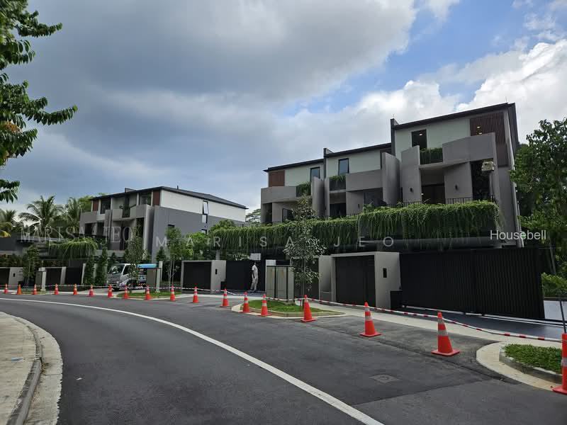 Prestigious Luxury Corner Terrace Residence