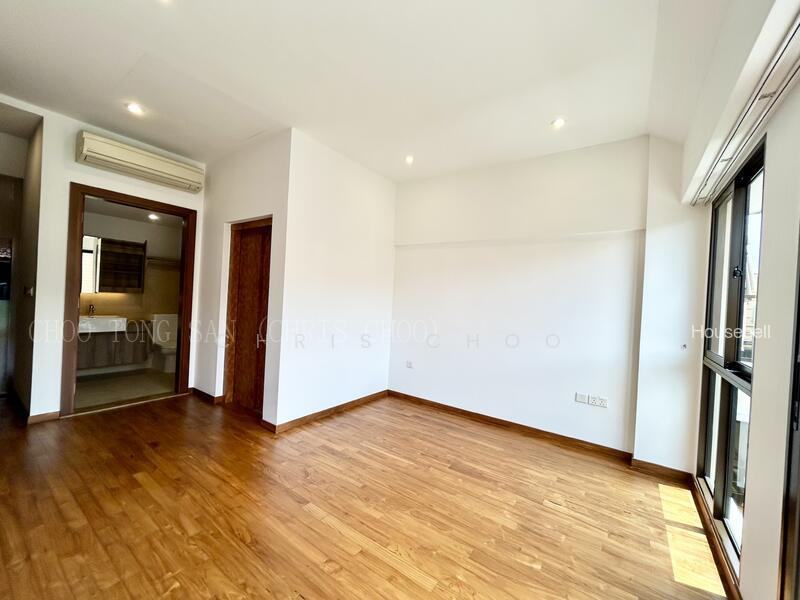 Eleven @ Holland, S$ 4,500,000 (Negotiable), 3,929 sqft, Landed - Cluster House