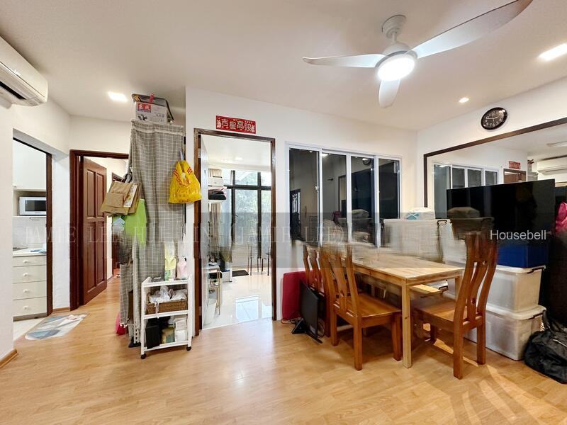 The Watercrest, S$ 1,080,000 (Negotiable), 861 sqft, Condos - Condominium