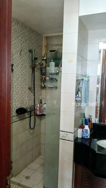 Yishun Emerald, S$ 1,200 (可协商价格) /月, 105 sqft, 公寓 - Condominium