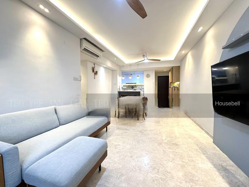 Grandeur 8