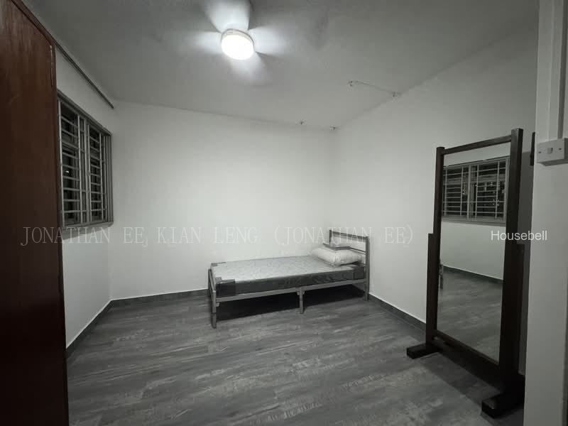 106 Ang Mo Kio Avenue 4, S$ 1,200 /月, 64 sqft, 组屋 - 4 STD