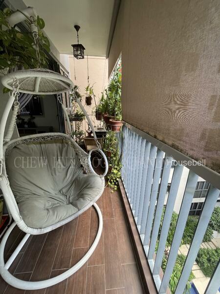 Twin Fountains, S$ 1,350,000, 1,033 sqft, Condos - Executive Condominium