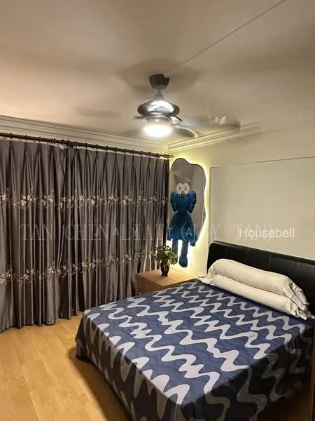535 Bukit Batok Street 52, S$ 890 /月, 100 sqft, 组屋 - Executive Maisonette
