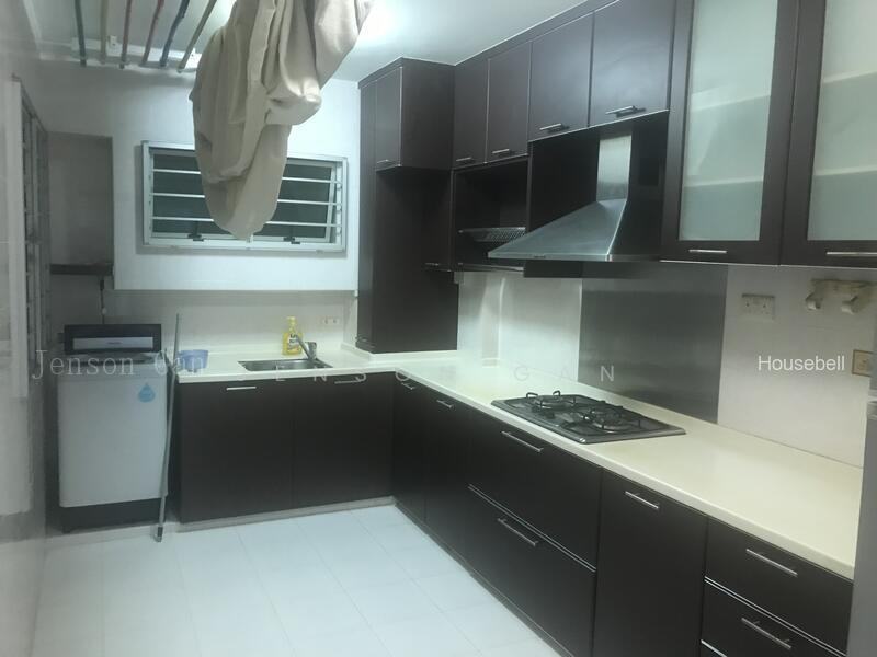 174D Edgedale Plains, S$ 640,000 (可协商价格), 1,184 sqft, 组屋 - 5 I