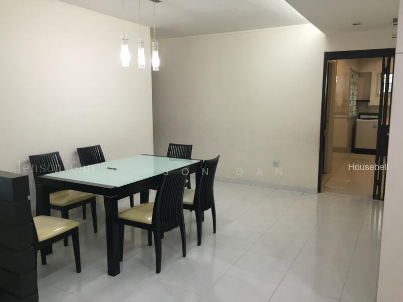174D Edgedale Plains, S$ 640,000 (可协商价格), 1,184 sqft, 组屋 - 5 I