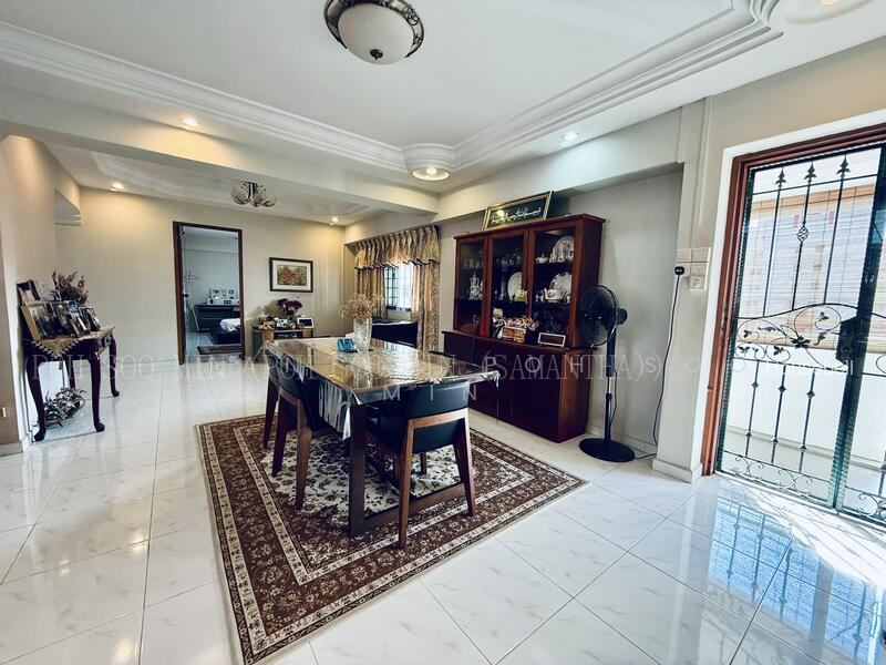 502 Pasir Ris Street 52