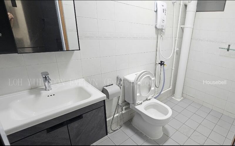 691 Jurong West Central 1(3)
