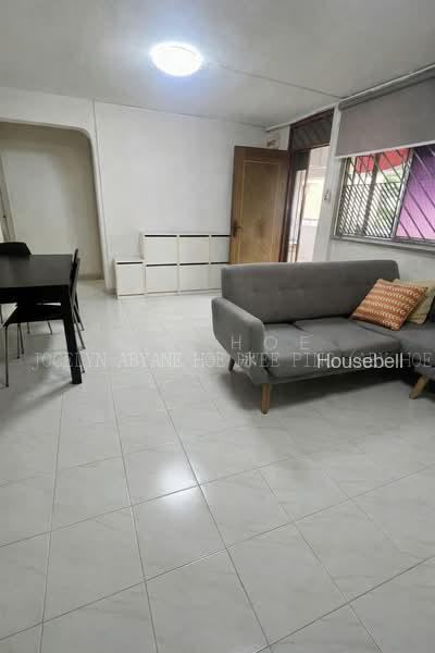 503 Hougang Avenue 8