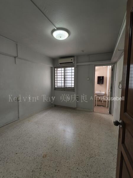 558 Ang Mo Kio Avenue 10(3)