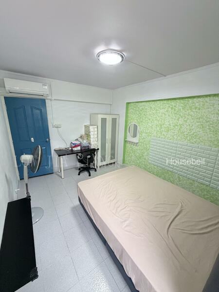 865 Yishun Street 81