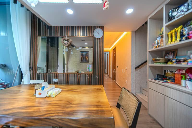 Parc Komo, S$ 1,888,000 (Negotiable), 1,012 sqft, Condos - Condominium
